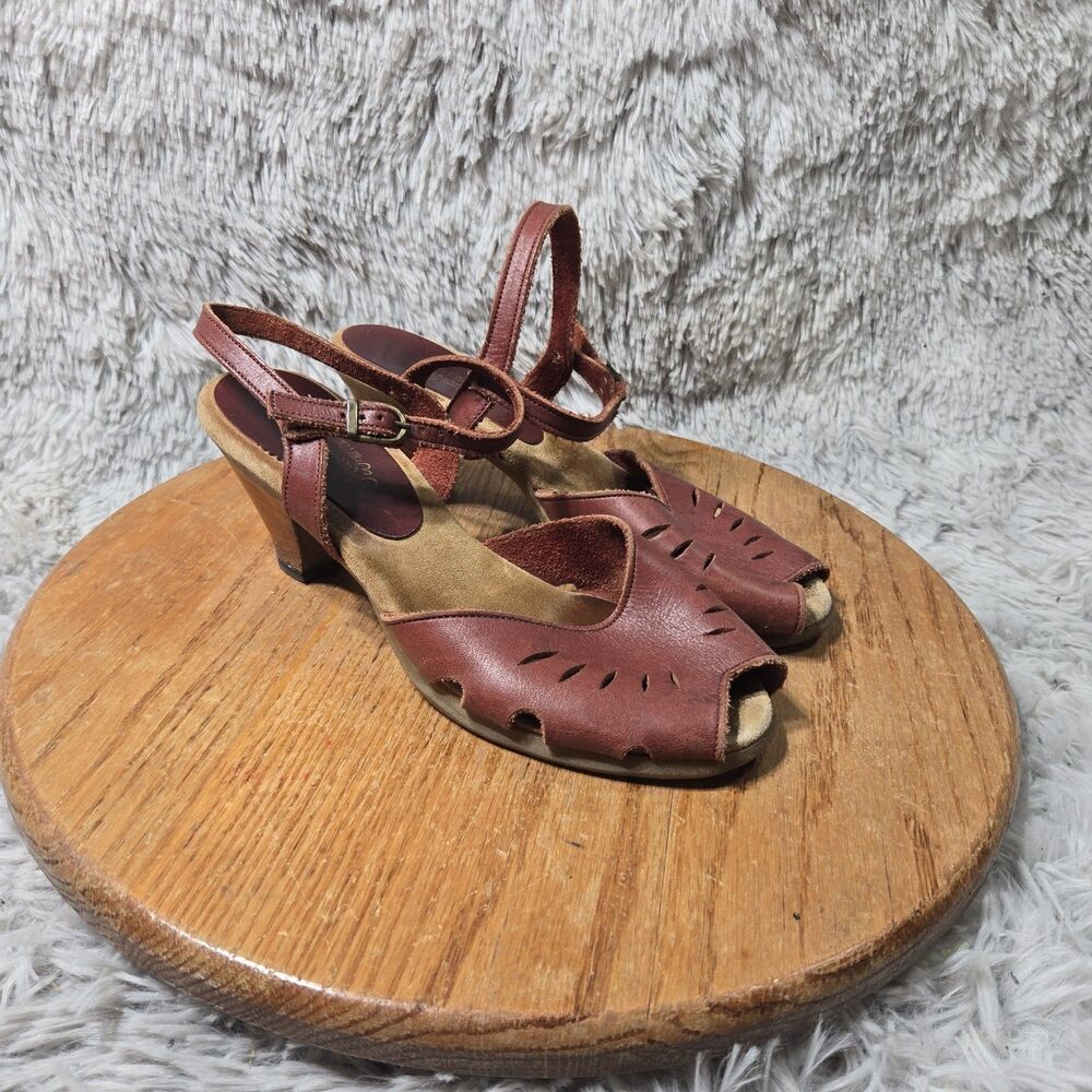 Vtg Crawdads Women Red Leather Open Toe Block Heel Sandal Ankle Strap Size 7.5-8